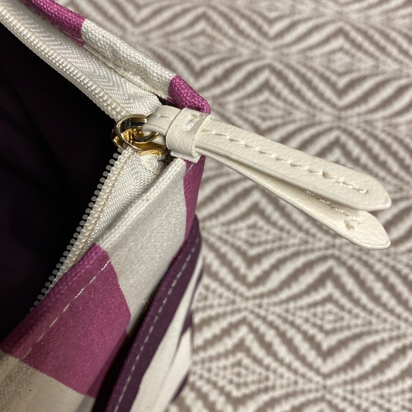 Victoria’s Secret pink canvas bag new - Picture 5 of 6